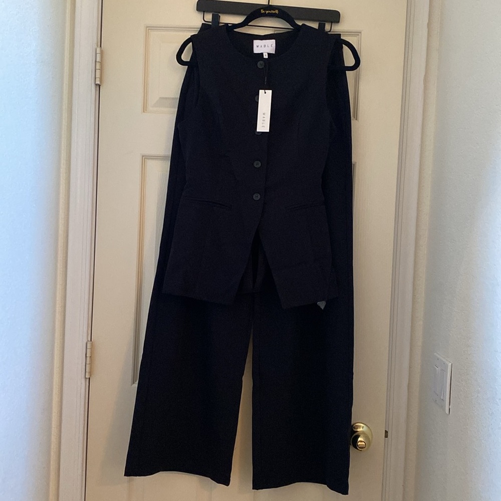 NWT Mable Black Vest Top and Trousers Set